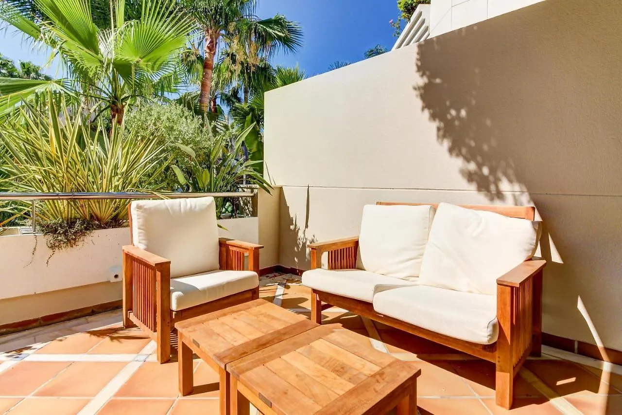 Fuente Aloha Apartment By Ghr Rentals