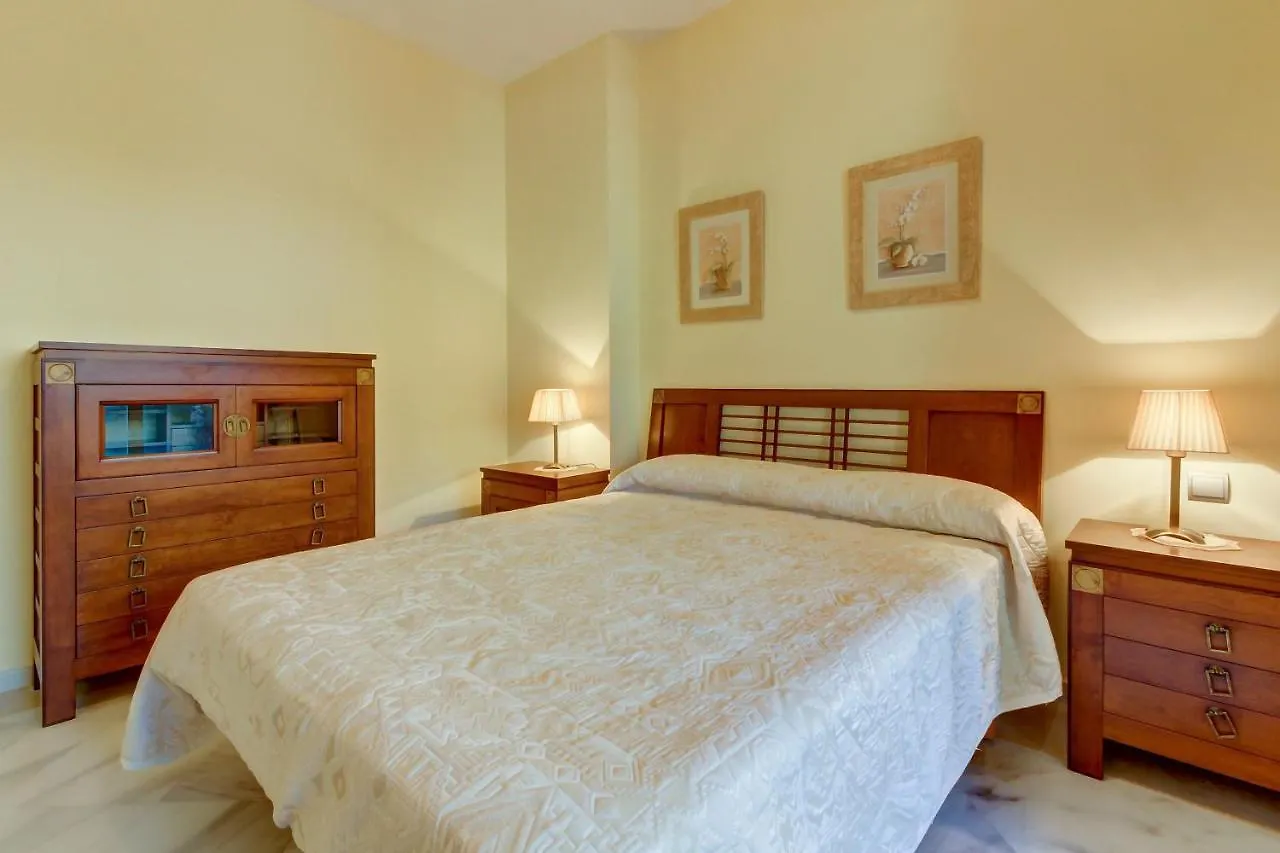 Fuente Aloha Apartment By Ghr Rentals  Marbella