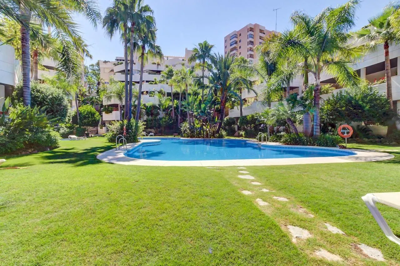 Fuente Aloha Apartment By Ghr Rentals Marbella